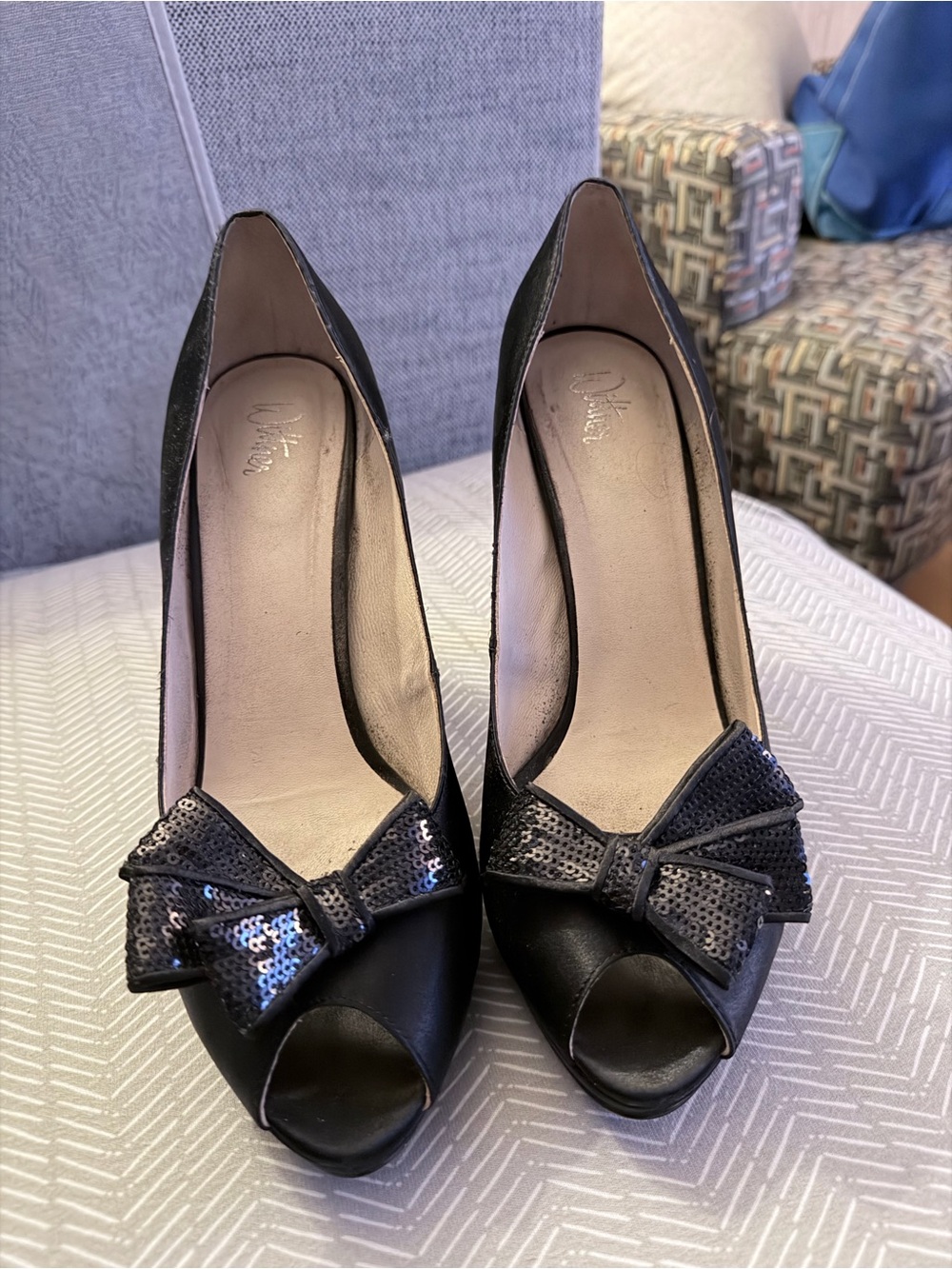 Wittner Women's Black Peep-Toe Heels with Sequin Bow